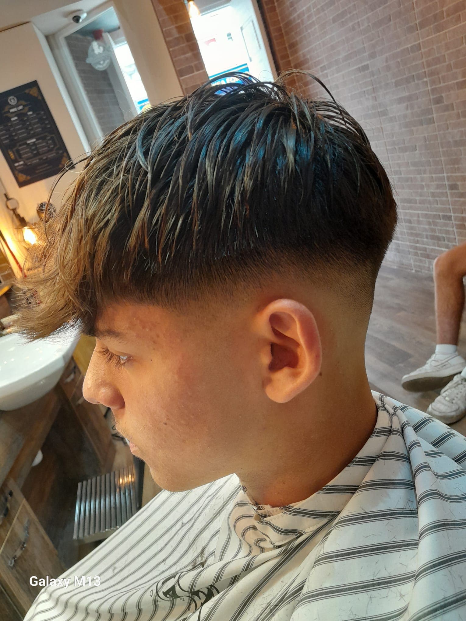 A finished textured crop with a low fade
